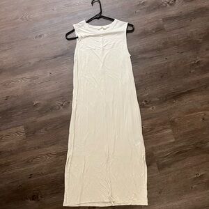 Never worn H&M pastel maxi dress size small